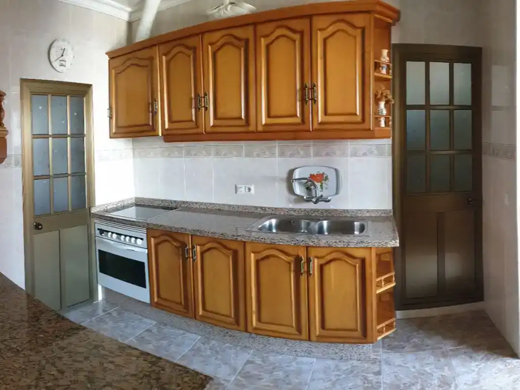 Cuina de Casa adosada en venda en El Campillo (Huelva) amb Traster i Moblat