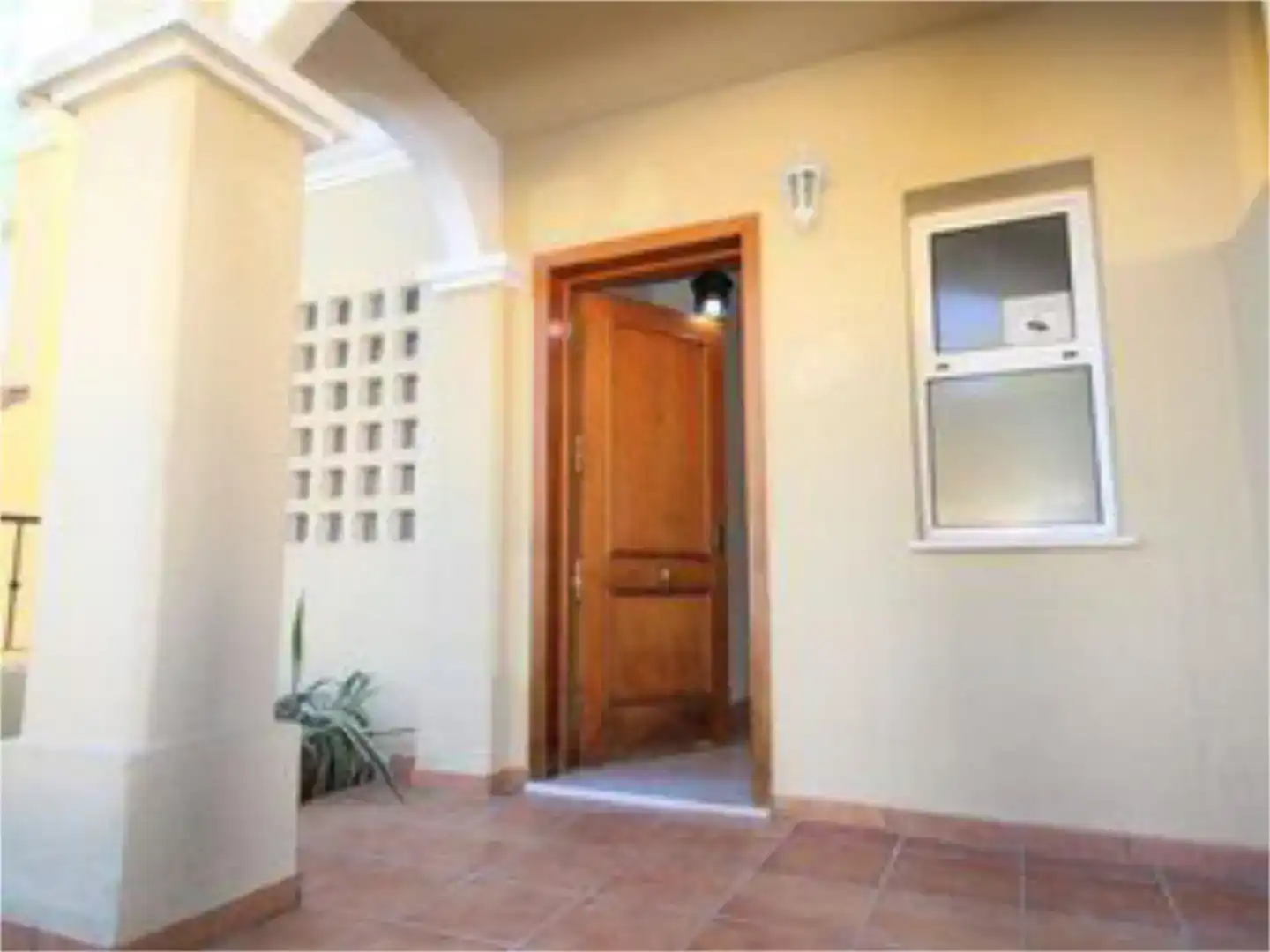 Flat for sale in Estepona  with Swimming Pool and Balcony