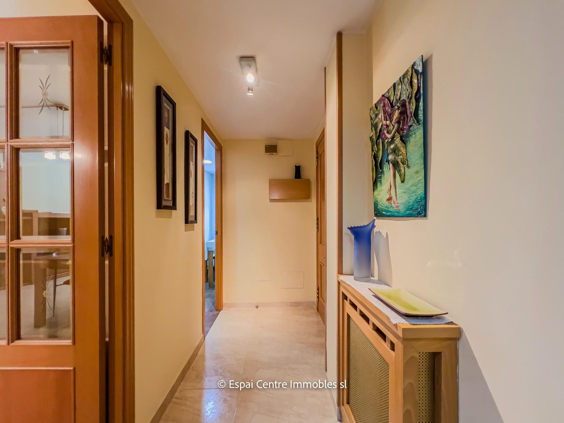 Flat for sale in Sant Vicenç Dels Horts  with Air Conditioner, Heating and Terrace