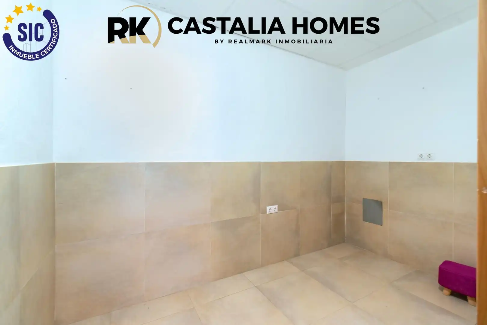 Habitación de Local en venta en Castellón de la Plana / Castelló de la Plana con Aire acondicionado y Calefacción