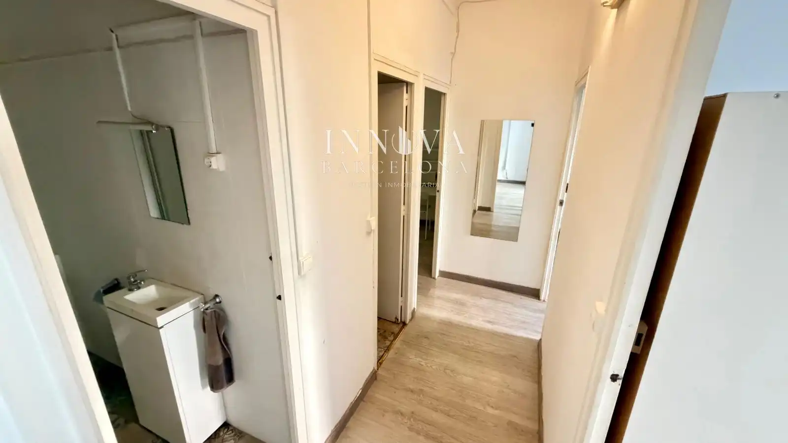 Flat for sale in Ciutat Vella