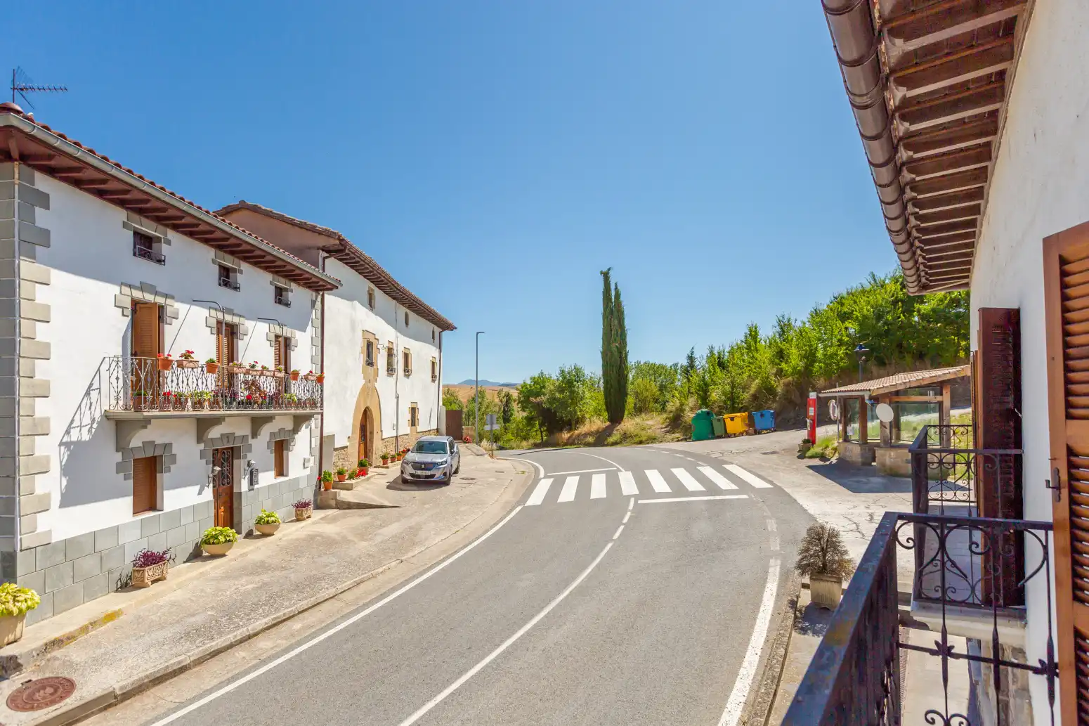 Vista exterior de Casa o chalet en venta en Lónguida / Longida con Calefacción, Jardín privado y Amueblado