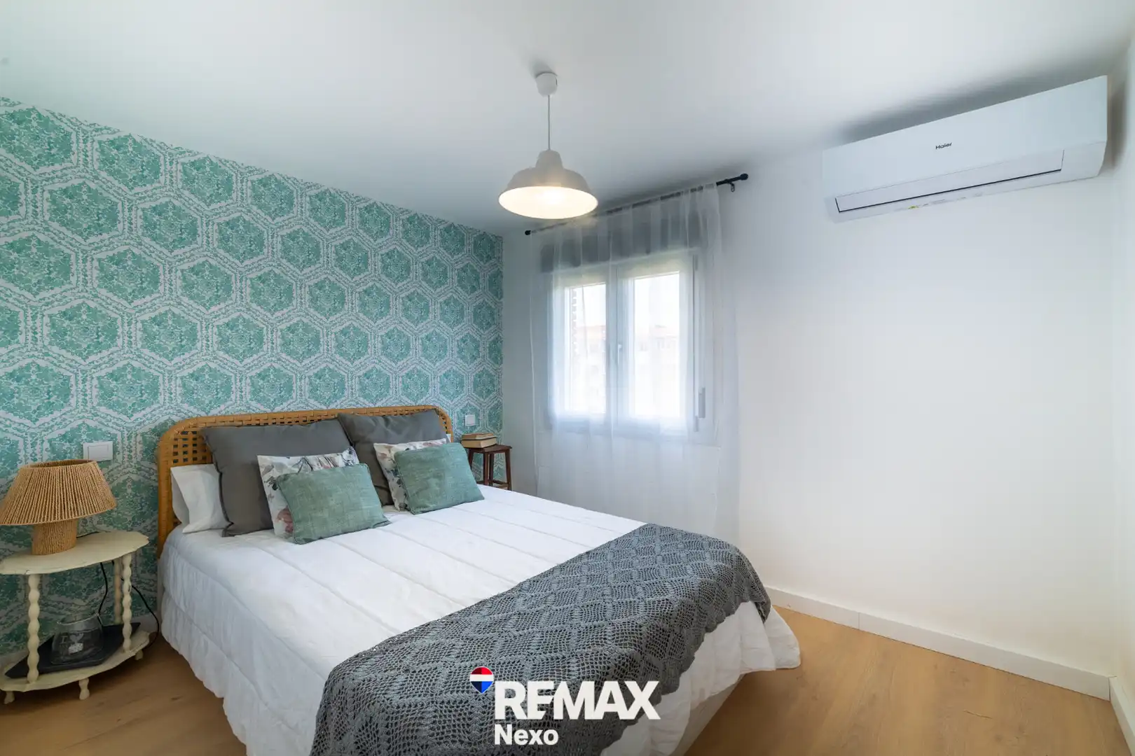 Bedroom of Flat for sale in Palencia  with Air Conditioner, Terrace and Storage room