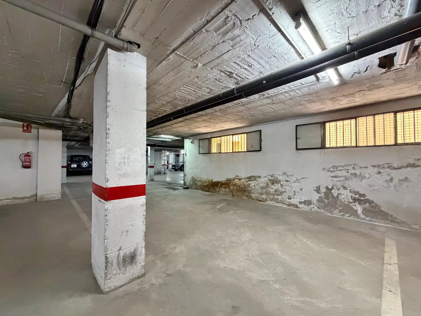 Parking of Flat for sale in Marbella  with Terrace, Oven and Washing machine