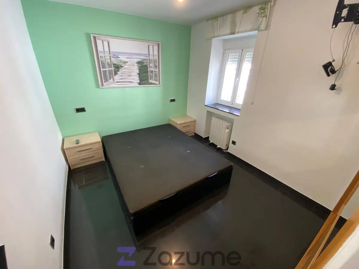 Bedroom of Flat for rent in Salamanca  with Heating, Furnished and Oven