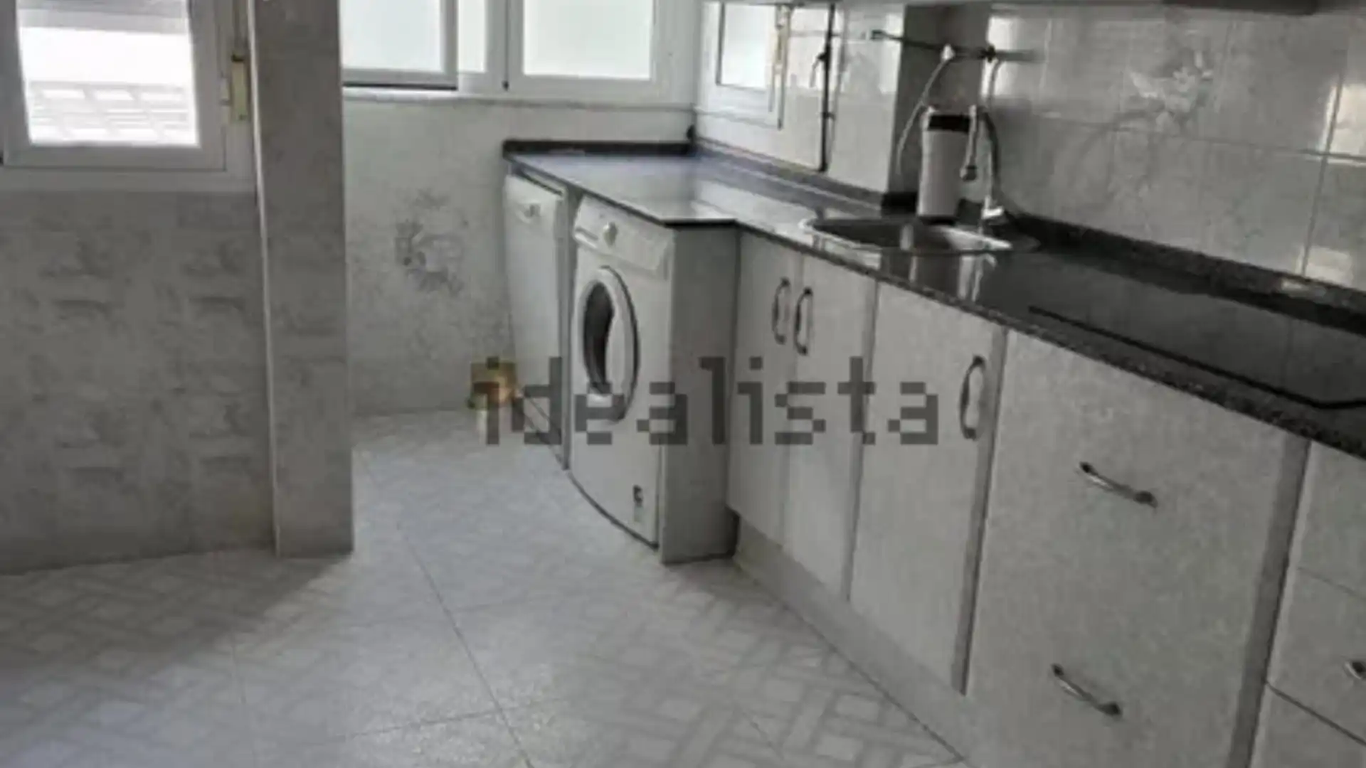 Cocina de Piso en venta en  Cádiz Capital con Terraza