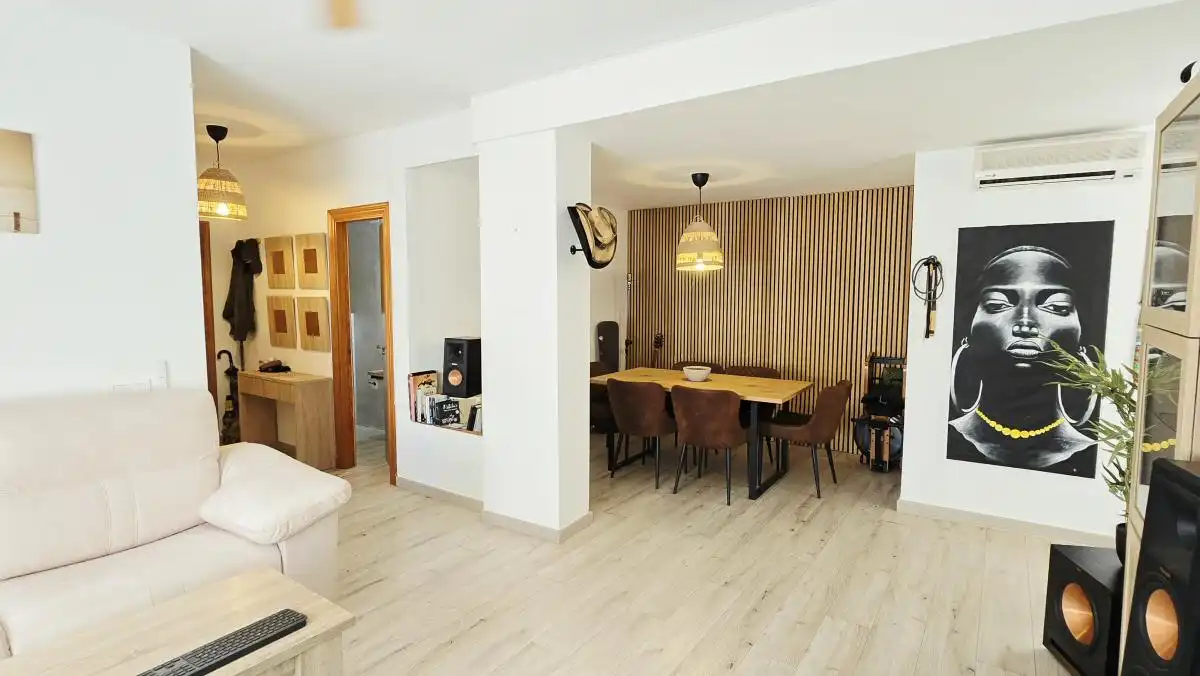 Dining room of Apartments for sale in Cómpeta  with Air Conditioner, Balcony and Internet