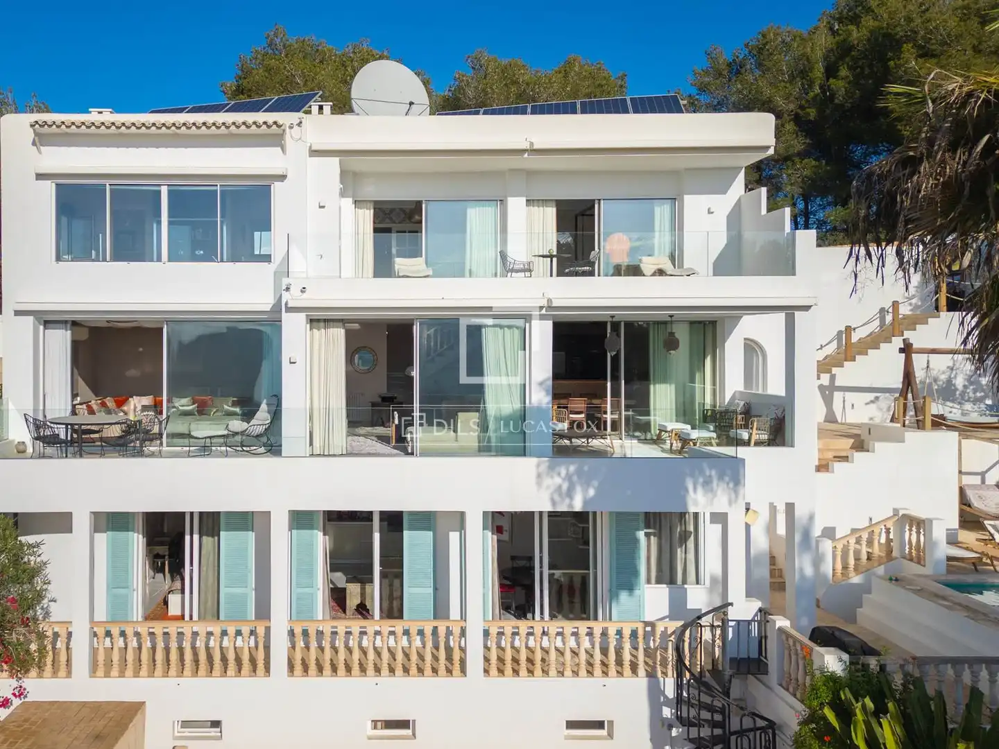 Exterior view of Houses for sale in Santa Eulària des Riu  with Air Conditioner, Heating and Private garden