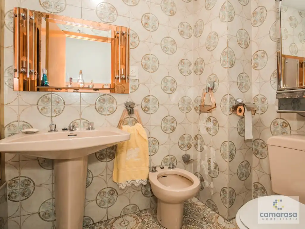 Baño de Piso en venta en Ávila con Calefacción y Trastero