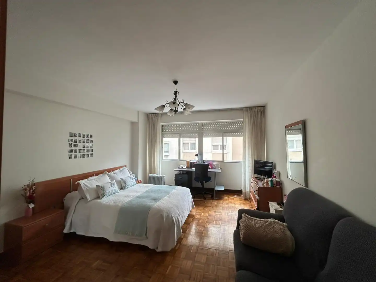 Schlafzimmer von Wohnung zur Miete in A Coruña Capital 