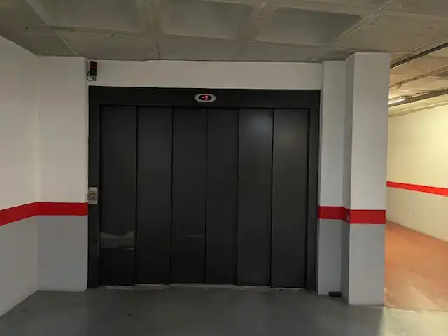 Maisonette zur Miete in Carrer Tomás López Torregrosa, Barrio del Centro