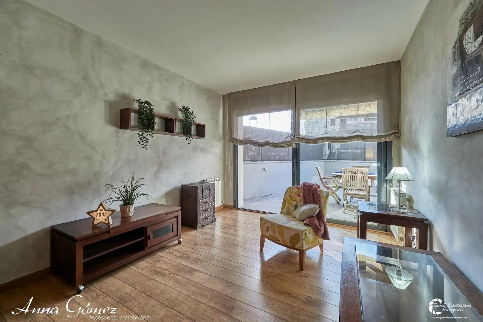 Sala de estar de Planta baja en venta en El Vendrell con Calefacción, Parquet y Terraza