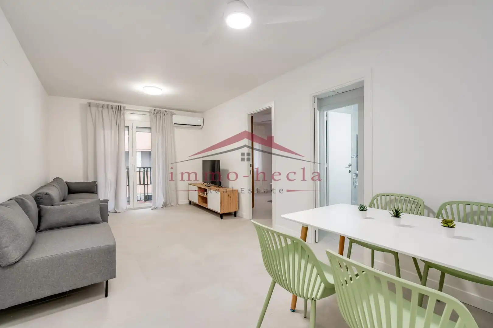 Appartement avec terrasse à louer à Llevant