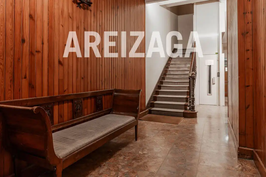 Piso en venta en Donostia - San Sebastián  con Calefacción, Terraza y Balcón