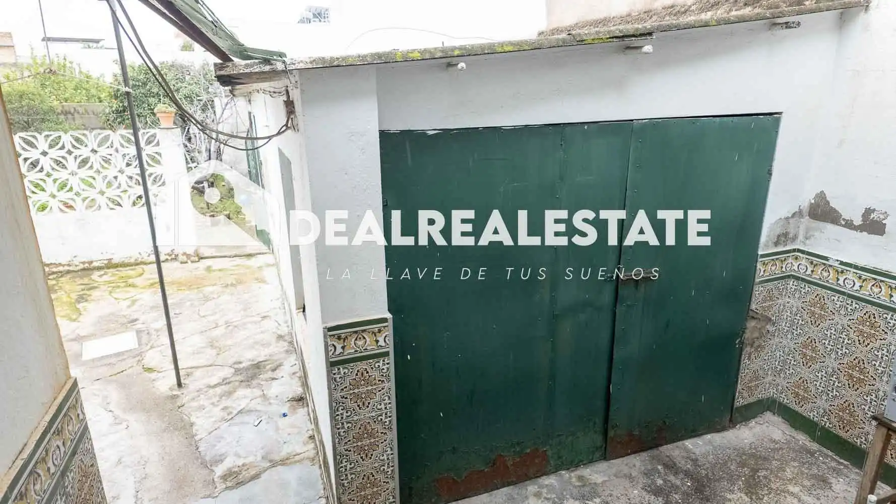 Vista exterior de Casa o chalet en venta en La Rinconada con Jardín privado y Trastero