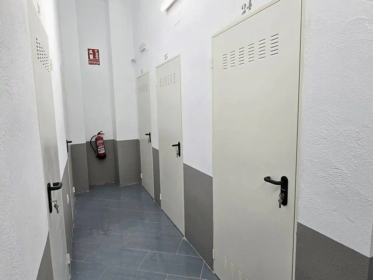 Storage room for rent in Valencia