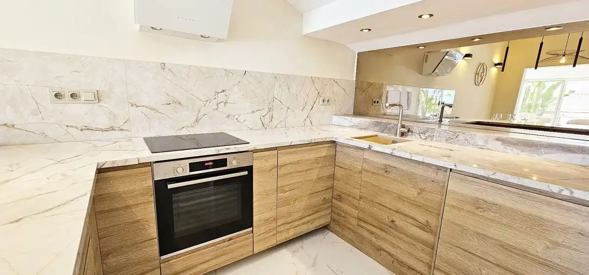 Casa con piscina en venta en Estepona - Estepona,Centro,Calle Moreno Torroba, imagen 11