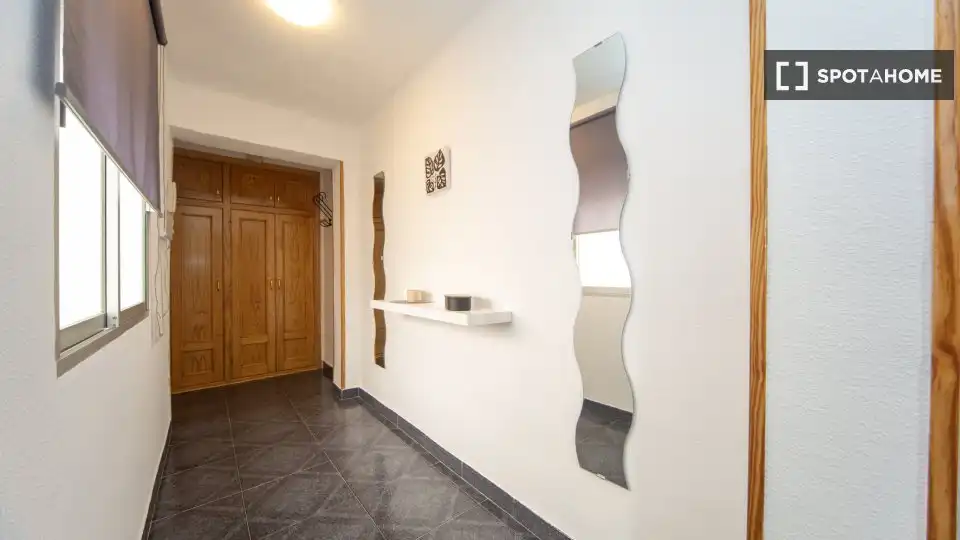 Room in Barrio de Zaidín