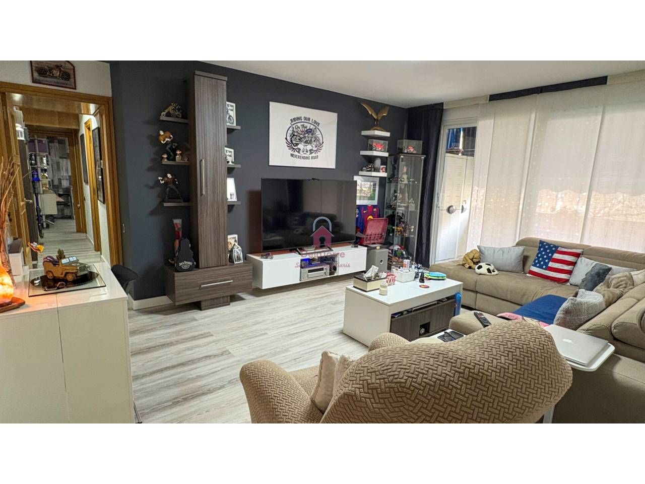 Living room of Flat for sale in Terrassa  with Air Conditioner, Heating and Balcony