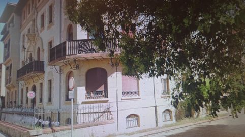 Oportunidad vivienda en edificio señorial