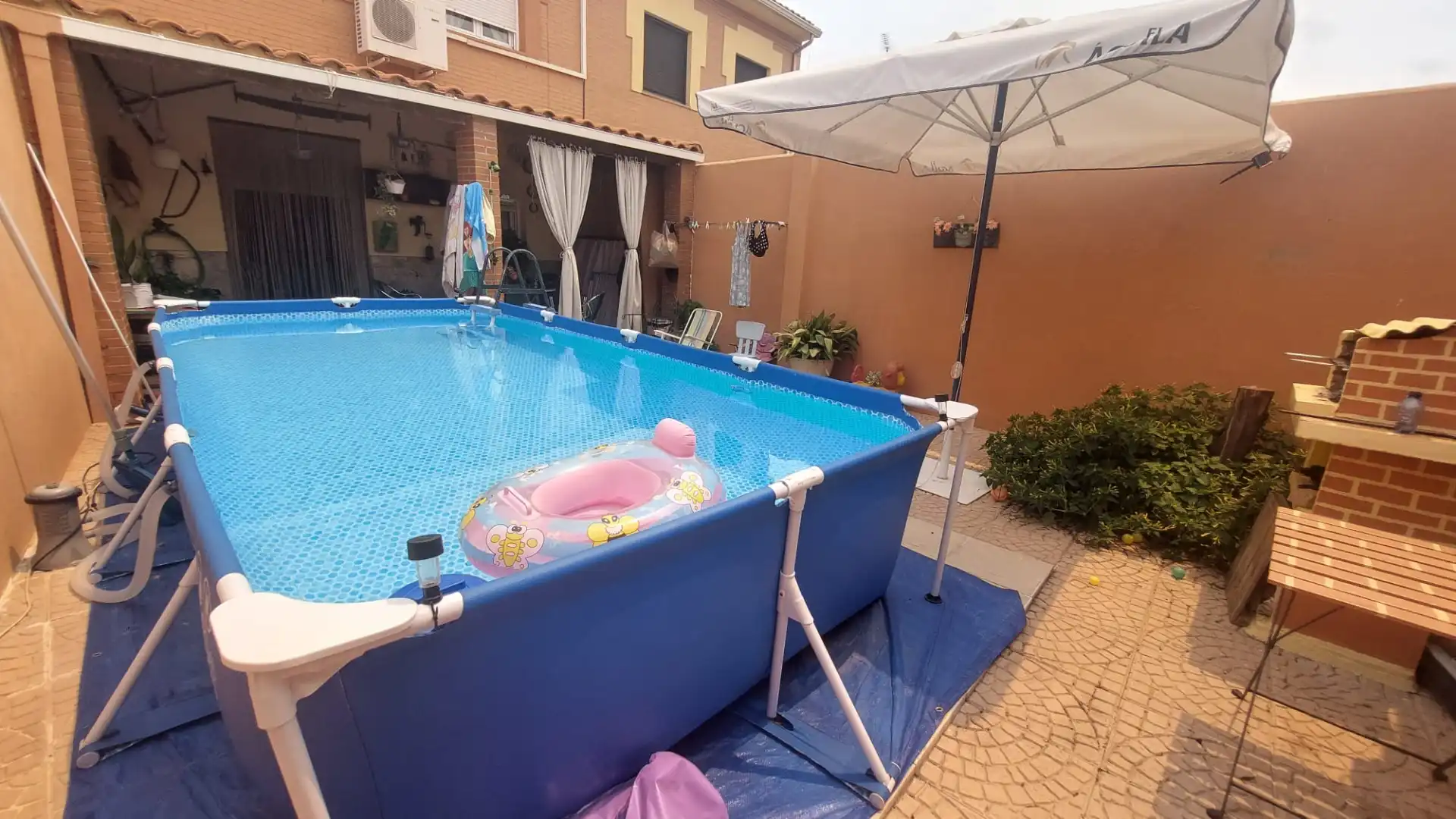 Piscina de Casa o xalet en venda en San Martín de la Vega amb Calefacció, Forn i Internet