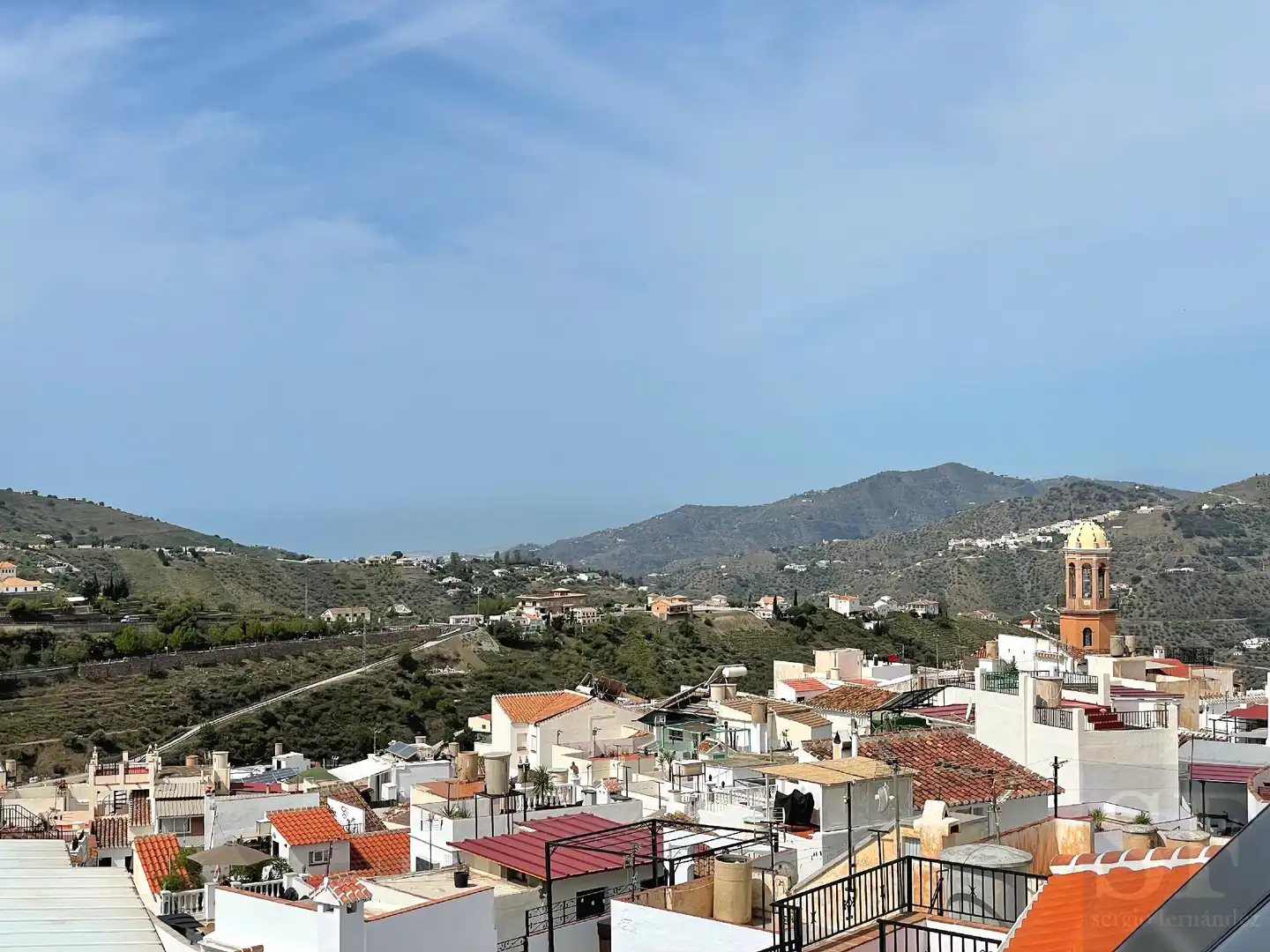 Adossat en venda a Cómpeta