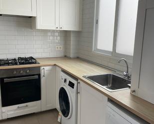 Kitchen of Duplex to rent in  Valencia Capital  with Air Conditioner, Storage room and Oven