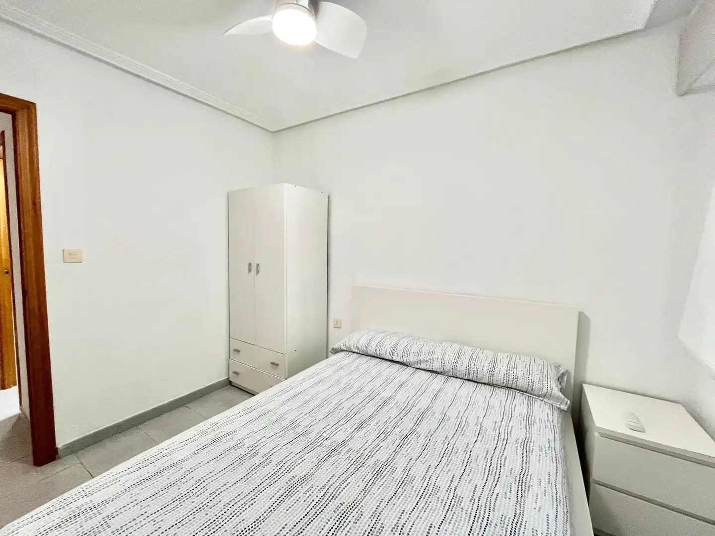 Appartement compact avec ascenseur à louer à La Mata, imagen 23