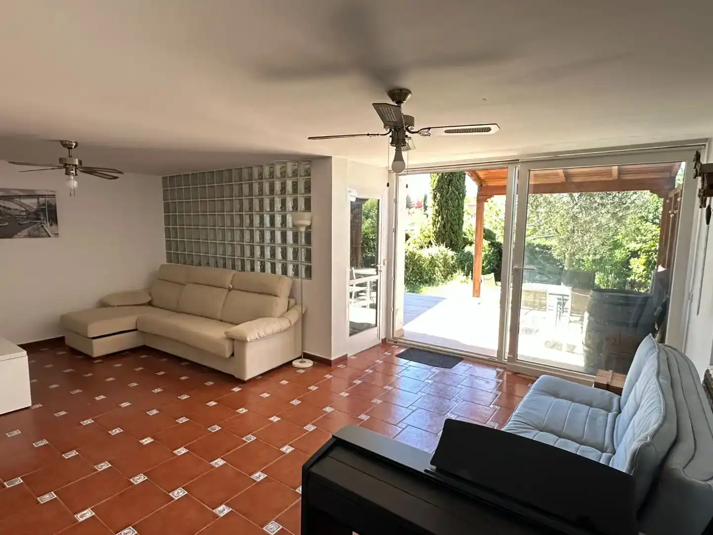 Sala d'estar de Pis en venda en Monte Rozas