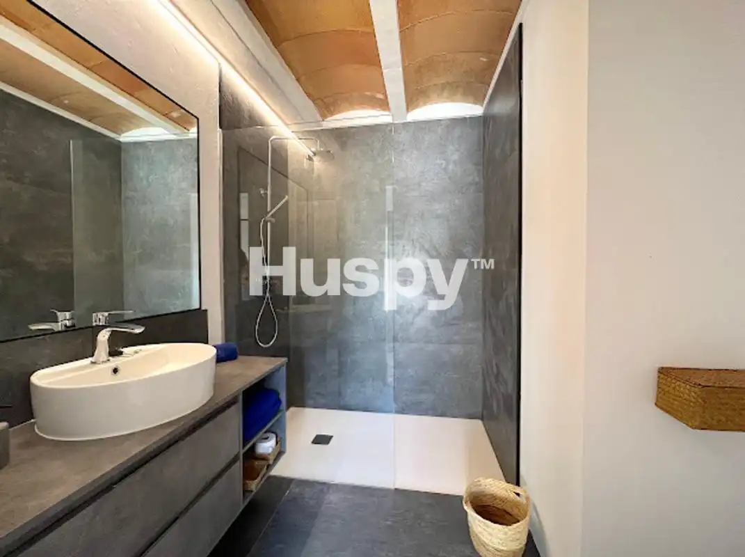 Casa con piscina en venta en Carrer Guillem De Montgri, imagen 18