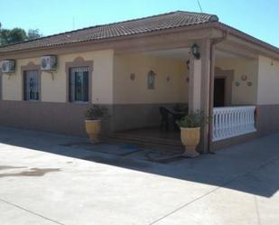 Exterior view of House or chalet for sale in  Córdoba Capital  with Private garden, Storage room and Swimming Pool