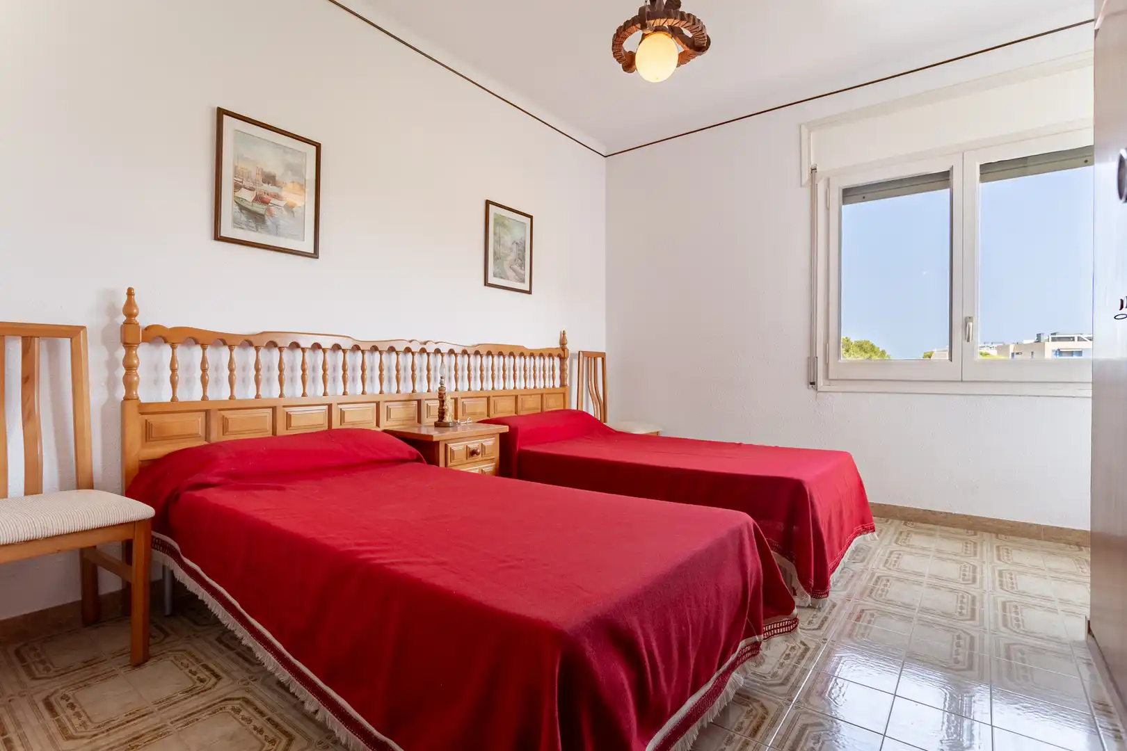 Gebäude zum Verkauf in Avinguda de les Oliveres, 7, Els Munts