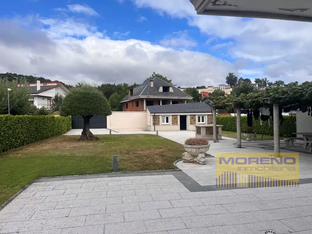 Vista exterior de Casa o xalet en venda en Sarria