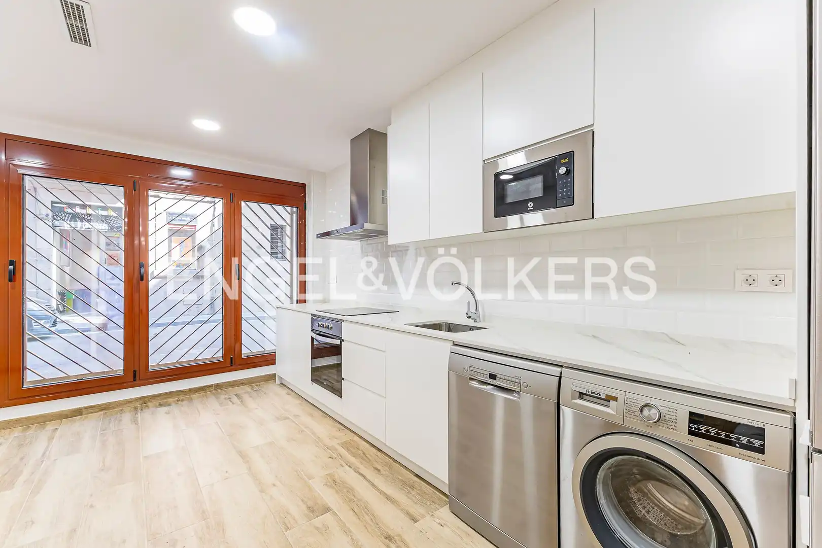 Cocina de Piso en venta en Barcelona con Aire acondicionado, Calefacción y Terraza
