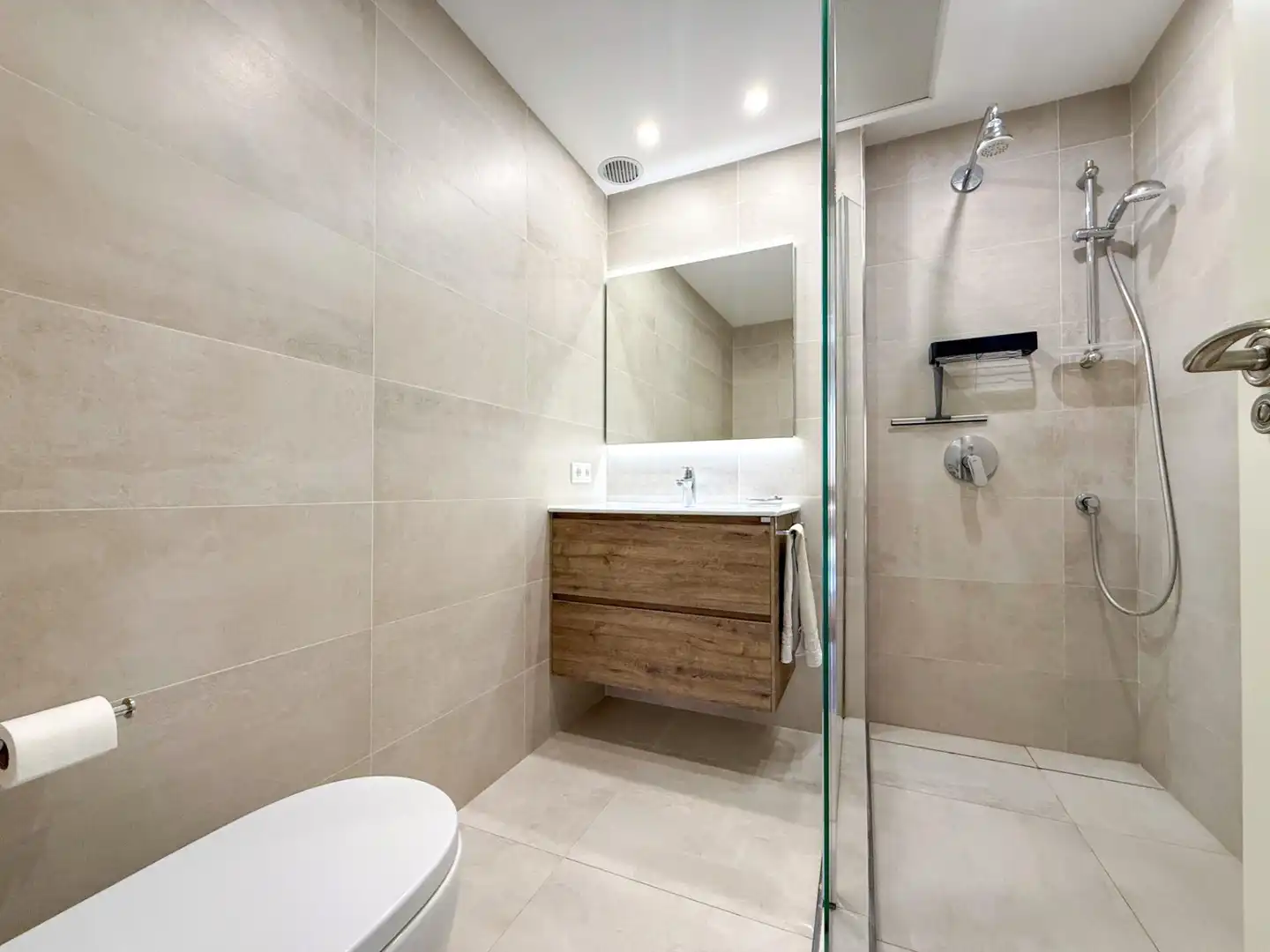 Baño de Piso en venta en Inca con Aire acondicionado, Calefacción y Terraza