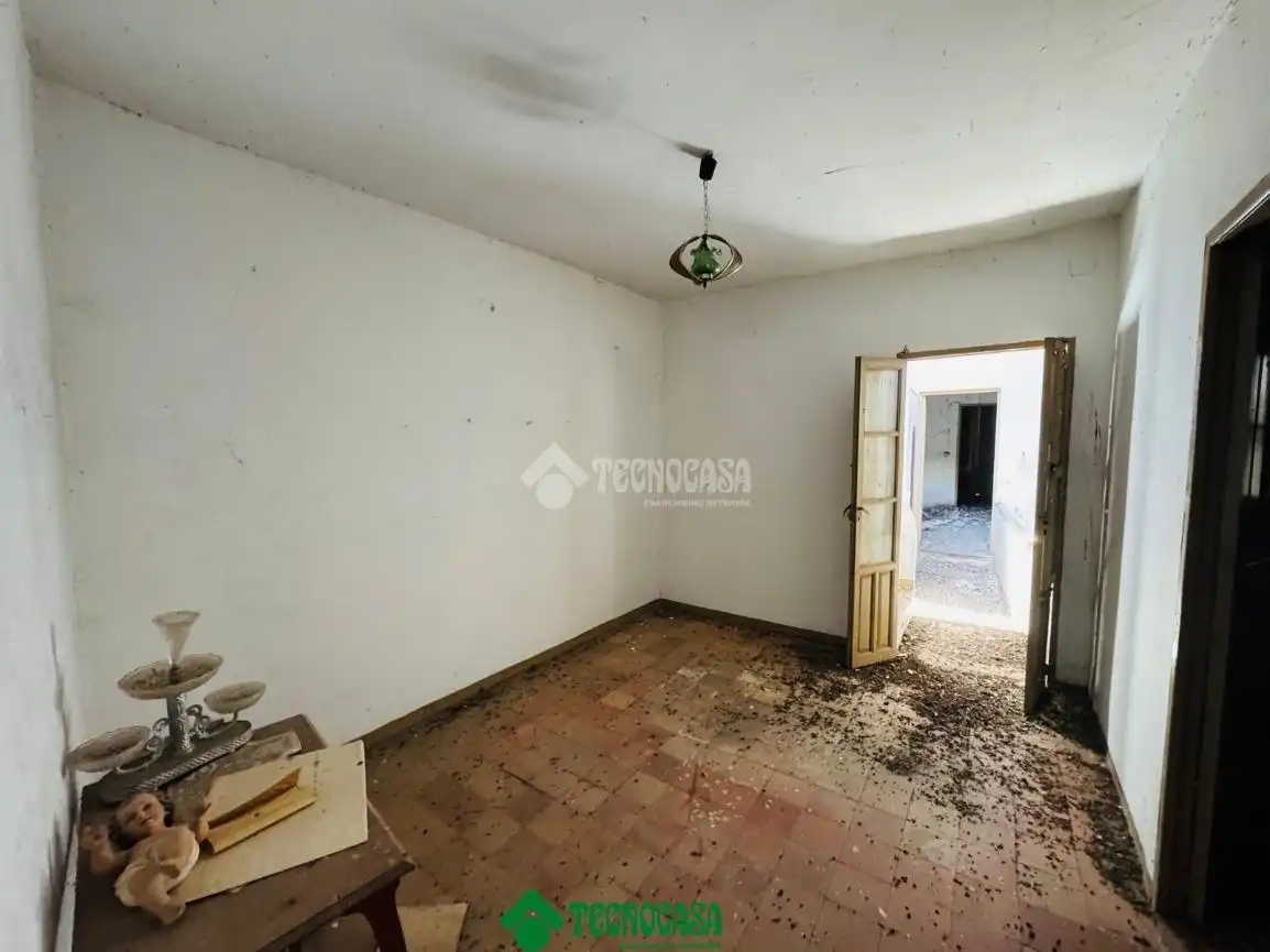 Casa adosada en venta en Montoro
