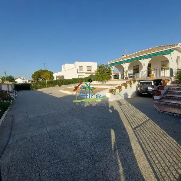 Exterior view of Houses for sale in Almonte  with Air Conditioner, Terrace and Storage room