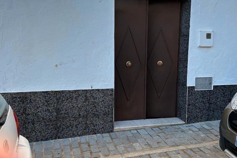 Photo 1 of Single-family semi-detached for sale in Calle Sanjuanes, 49, Barcarrota, Badajoz