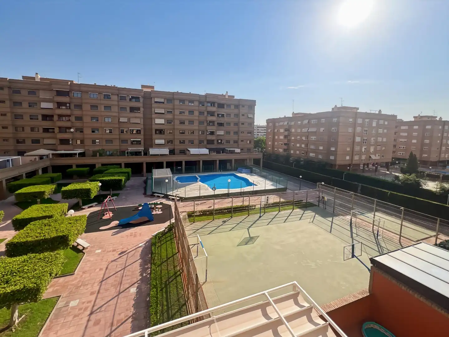 Piscina de Piso de alquiler en Castellón de la Plana / Castelló de la Plana con Aire acondicionado, Amueblado y Balcón