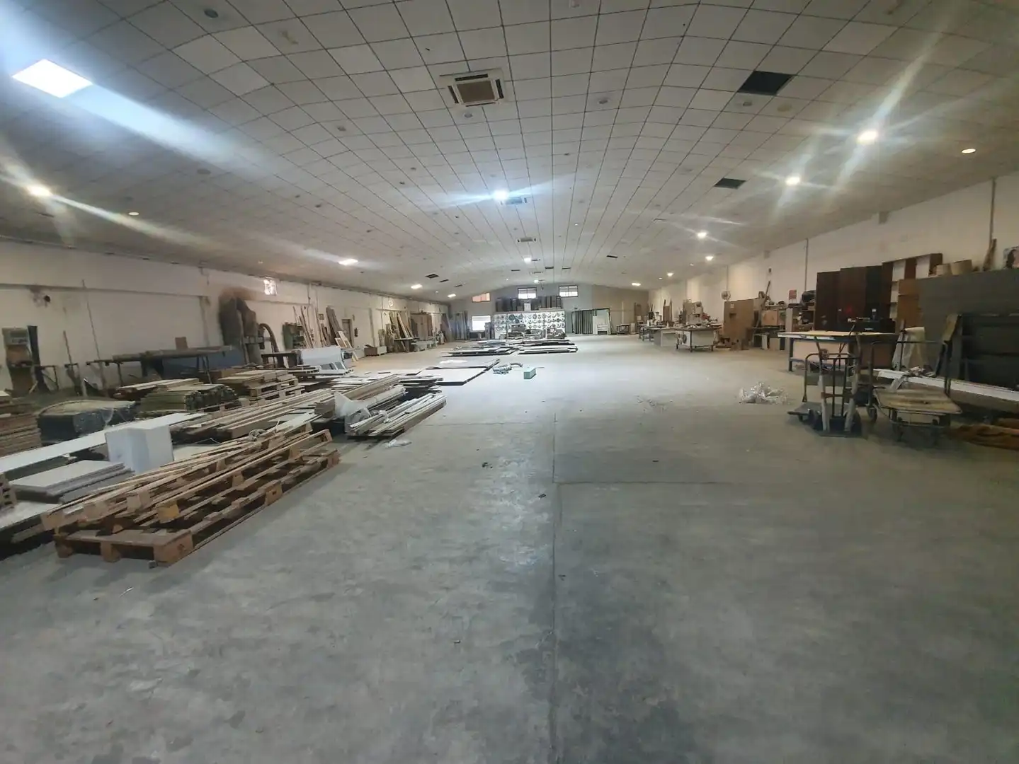 Nave industrial en alquiler en Cerro - Amate, imagen 2