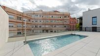 Swimming pool of Flat for sale in  Barcelona Capital  with Terrace, Storage room and Swimming Pool