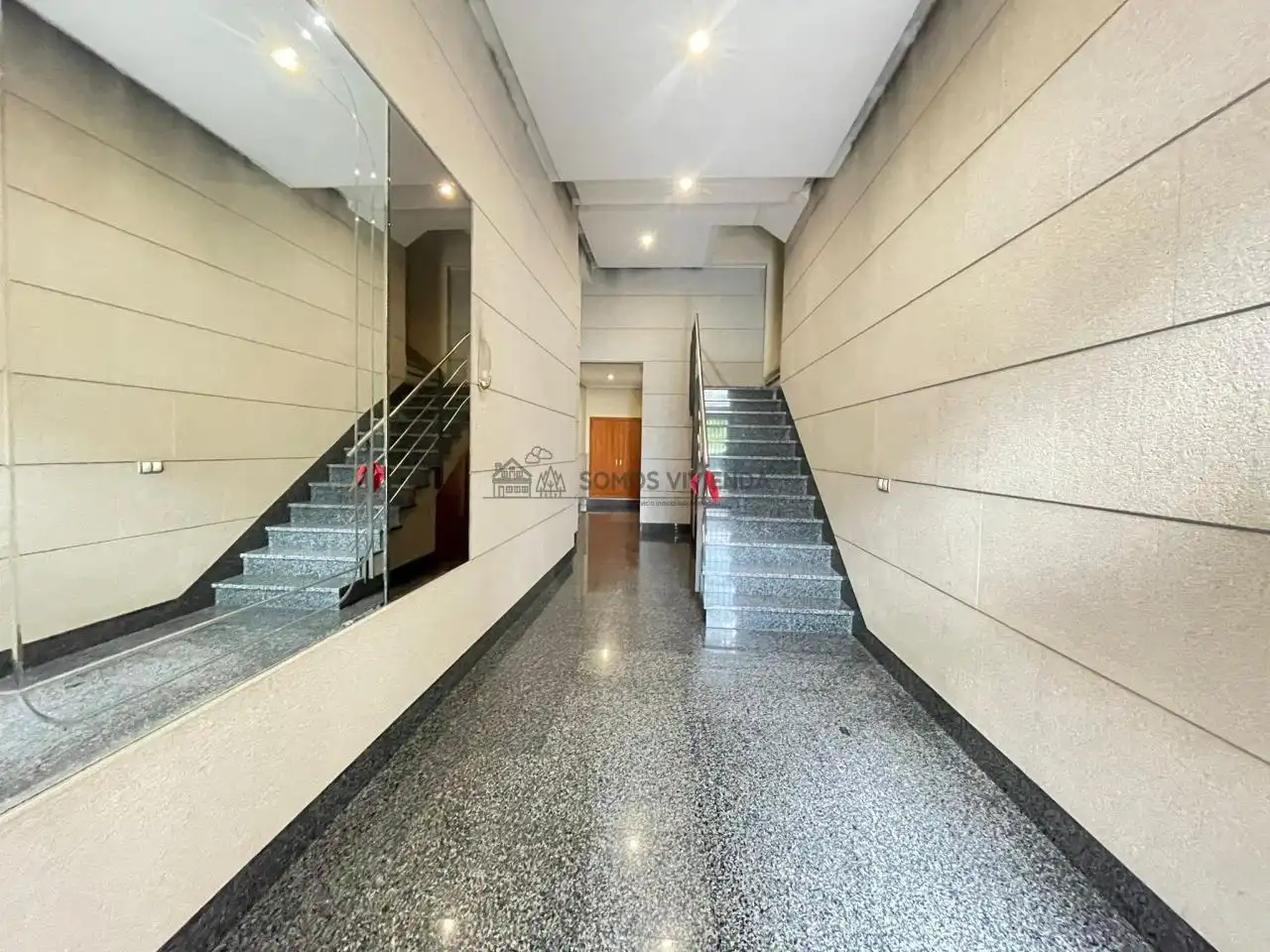 Piso en venta en Ourense Capital  con Calefacción y Terraza