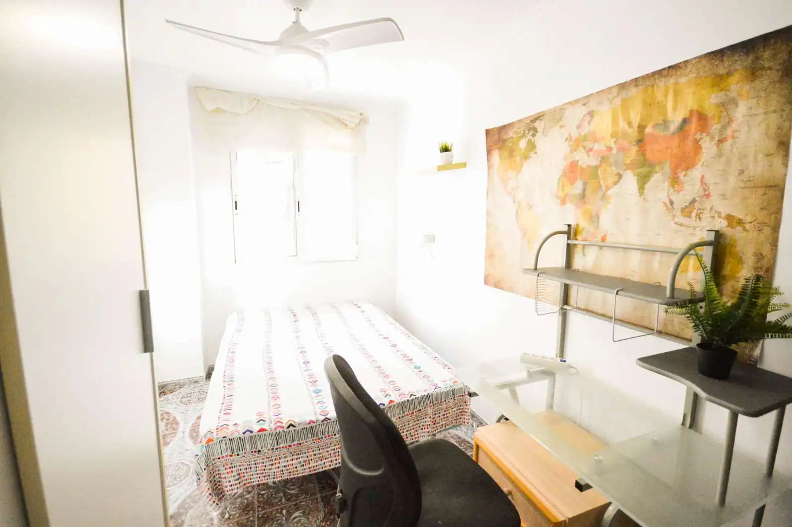 Room in L'Illa Perduda