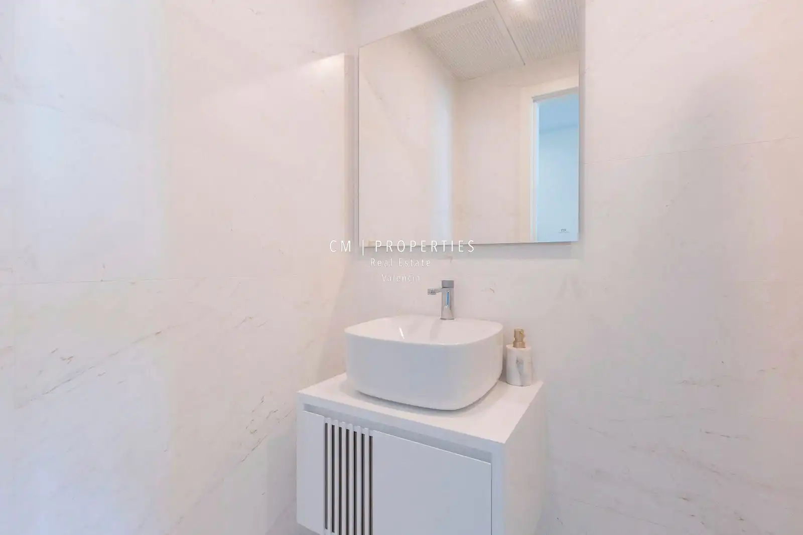 Flat for rent in Corts Valencianes, Sant Pau