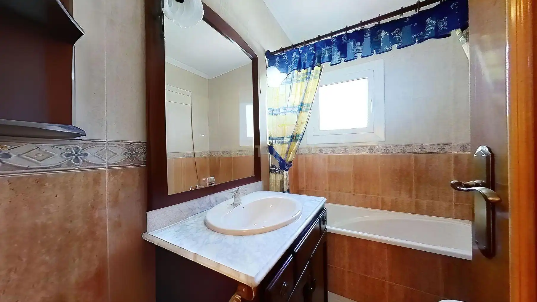Bany de Casa o xalet en venda en Lliçà d'Amunt amb Aire condicionat, Jardí privat i Traster