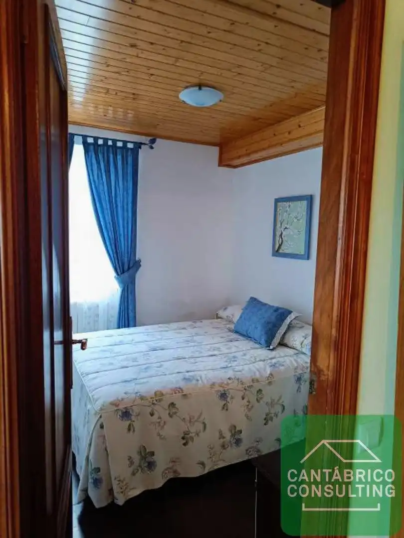 Dormitori de Finca rústica en venda en Villayón amb Calefacció, Parquet i Terrassa