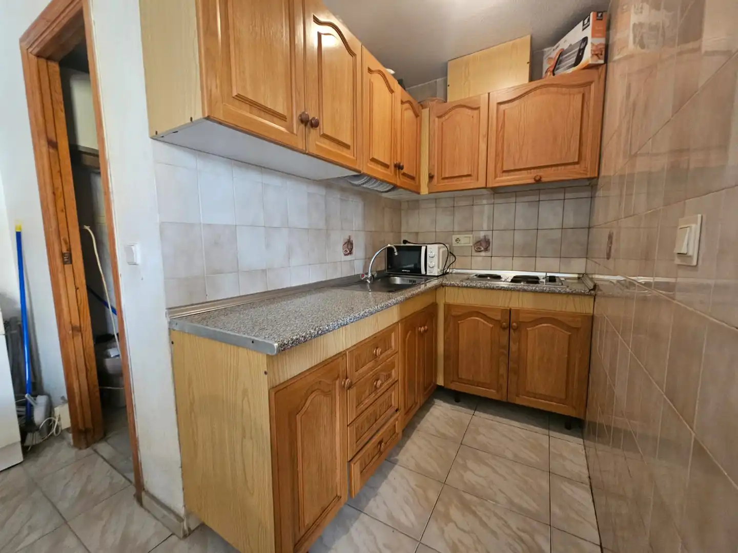 Cuina de Pis en venda en Torrevieja amb Aire condicionat, Terrassa i Moblat