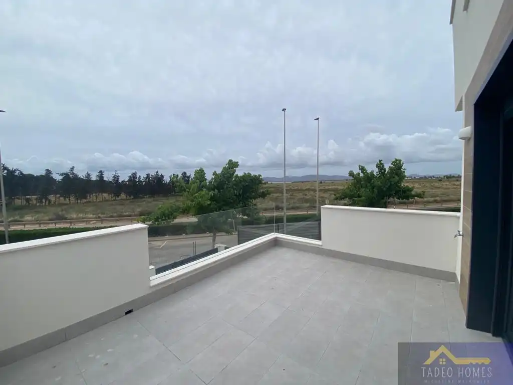 Terrassa de Casa o xalet en venda en Los Alcázares amb Aire condicionat, Calefacció i Terrassa