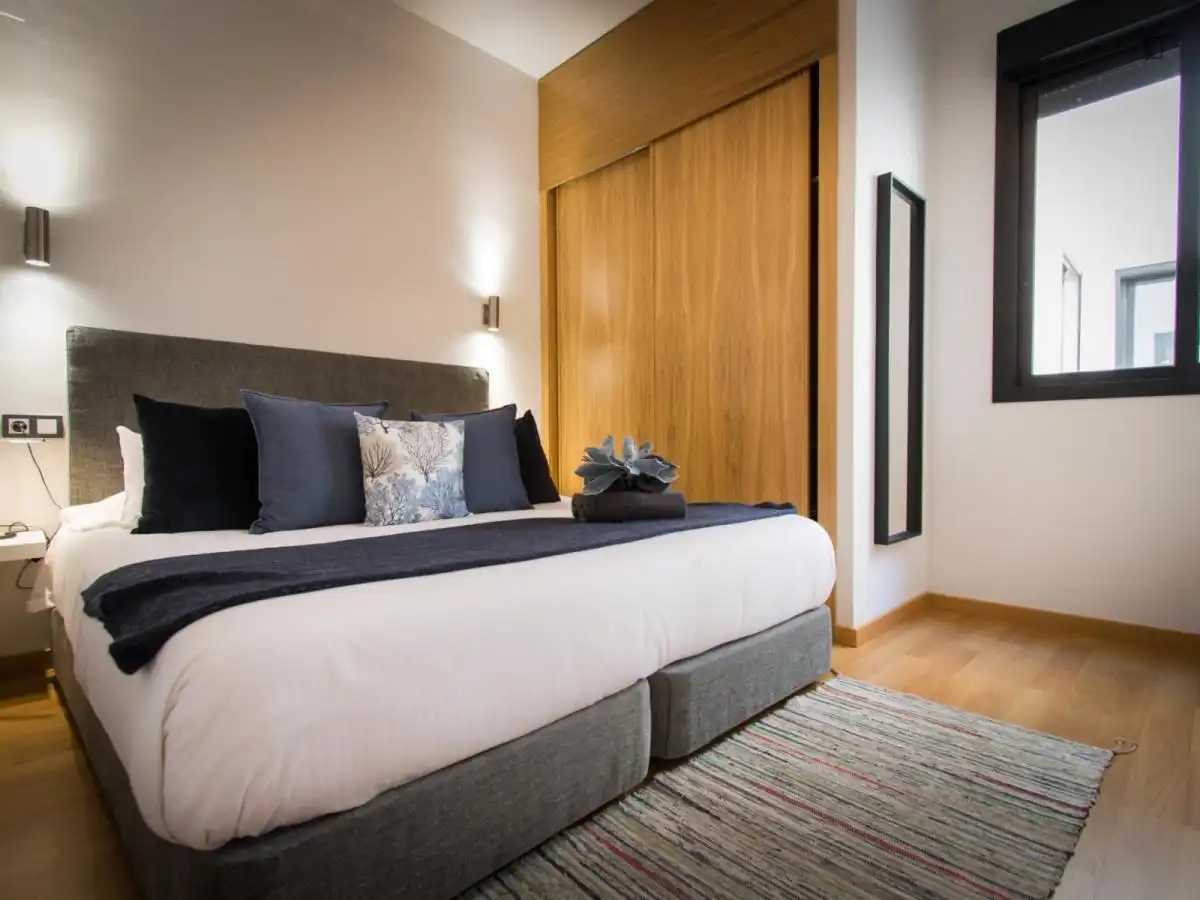 Schlafzimmer von Wohnungen zur Miete in Málaga mit Klimaanlage, Heizung und Möbliert