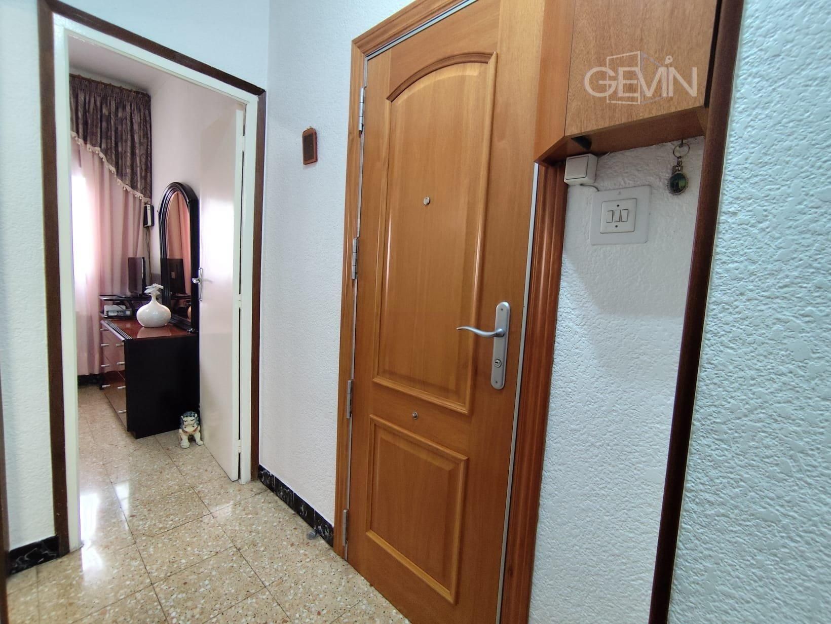 Flat for sale in  Barcelona Capital  with Air Conditioner, Heating and Balcony